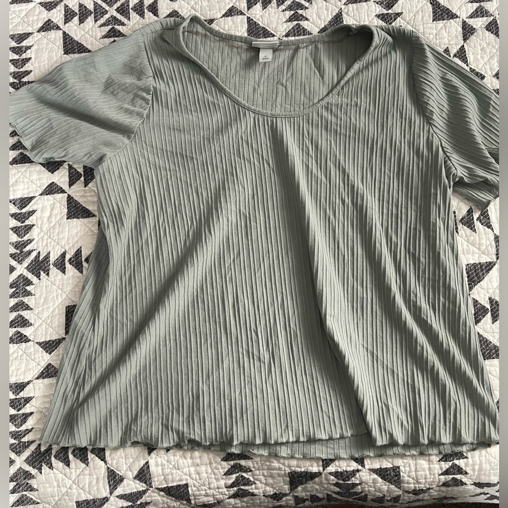 Ava & Vic Scalloed Edge Basic Tee Size 1X Sea Green